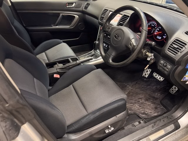 SUBARU LEGACY B4