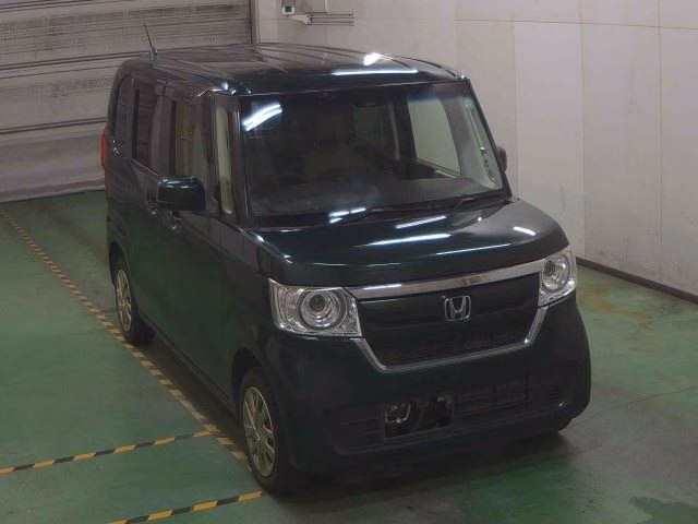 HONDA N-BOX