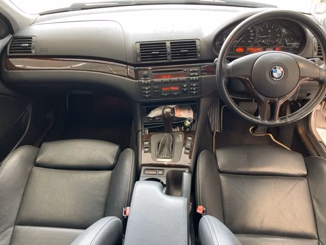 BMW 3-SERIES