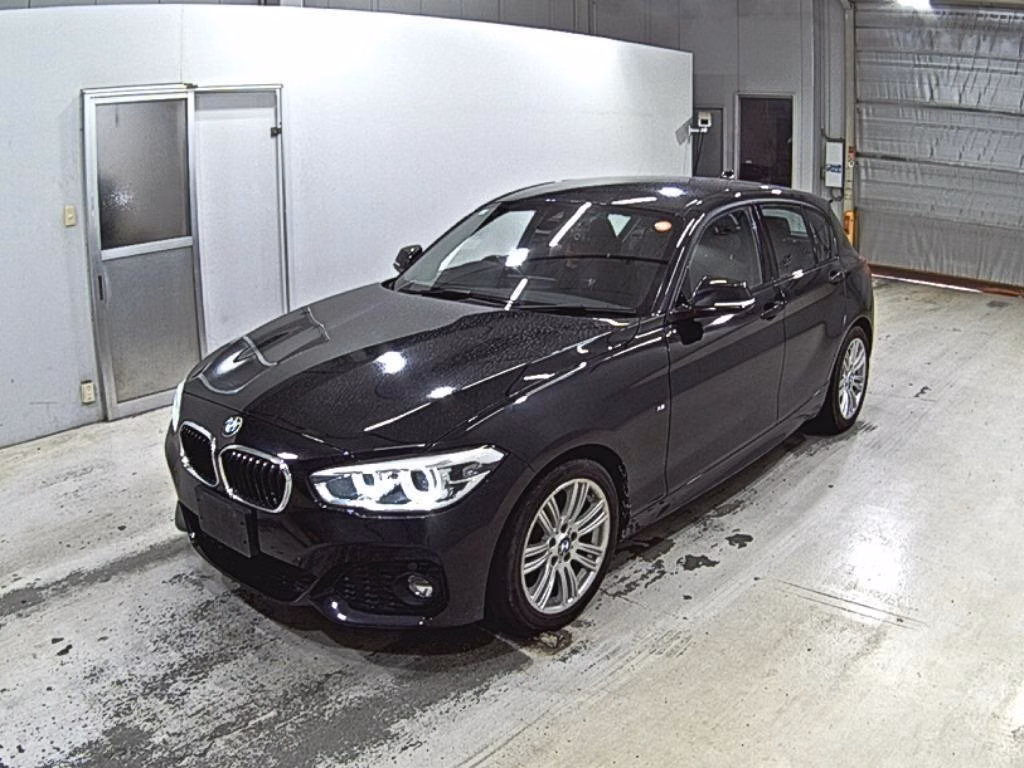 BMW 1-SERIES