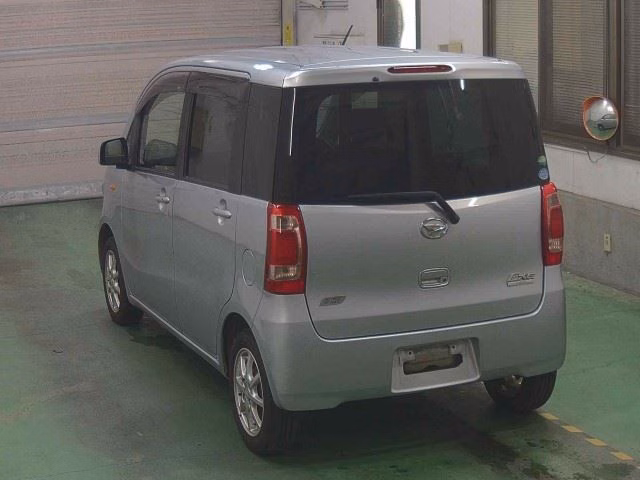 DAIHATSU TANTO EXE