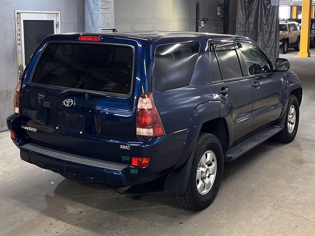 TOYOTA HILUX SURF
