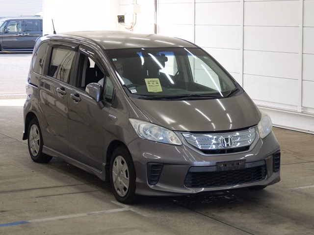 HONDA FREED