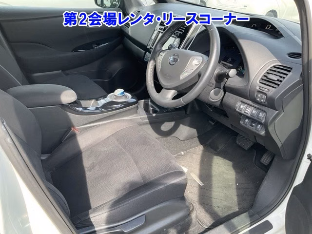 NISSAN LEAF