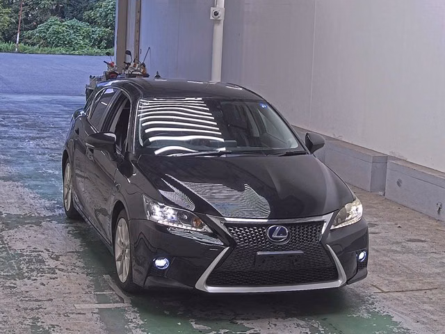 LEXUS CT200H
