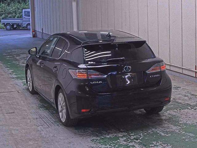 LEXUS CT200H