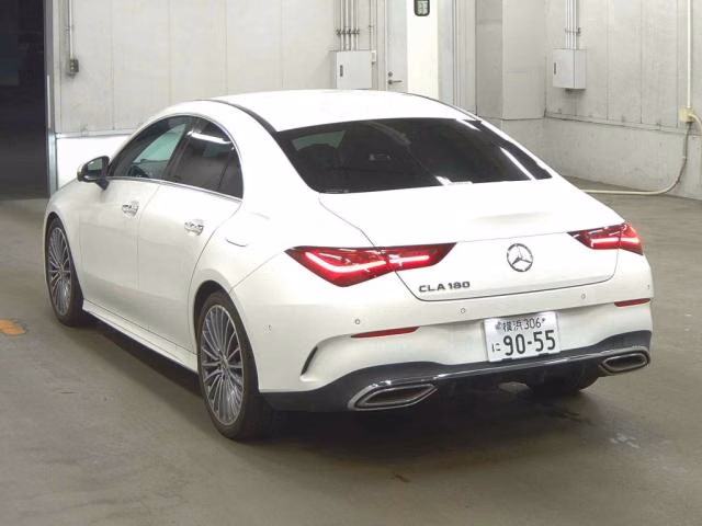MERCEDES-BENZ CLA-CLASS
