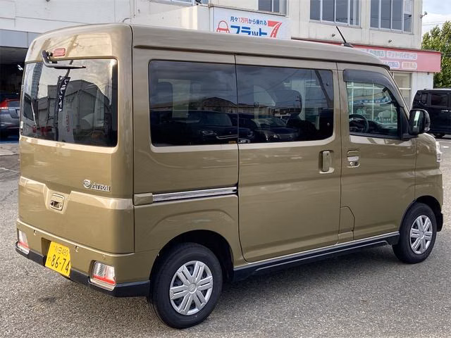 DAIHATSU ATRAI