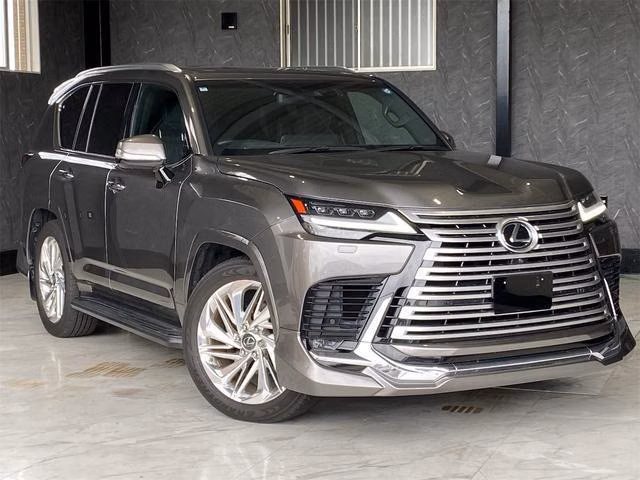 Lexus LX600