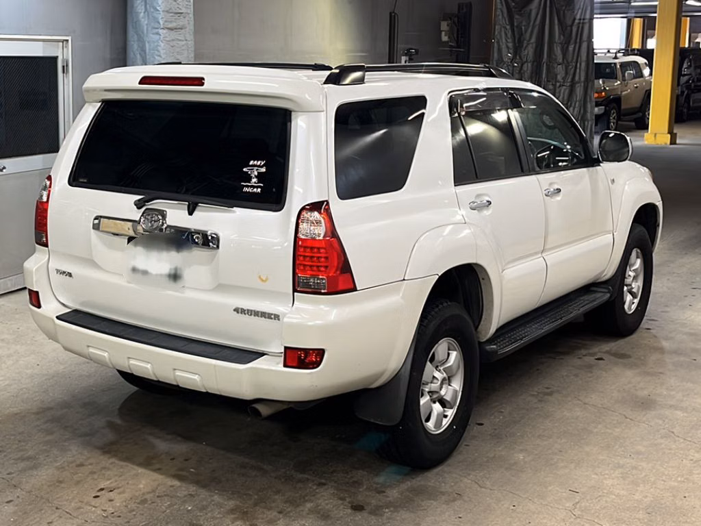 TOYOTA HILUX SURF