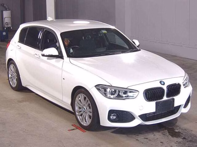BMW 1-SERIES