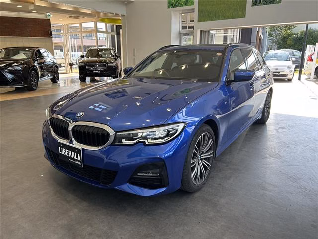 BMW 3-SERIES