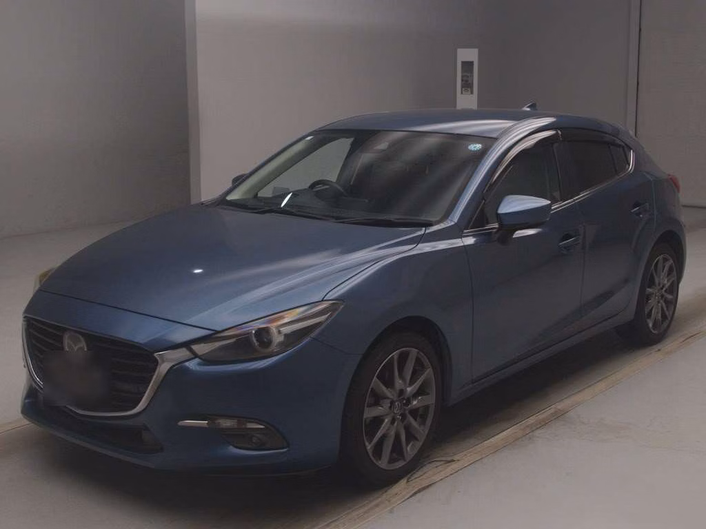 MAZDA AXELA