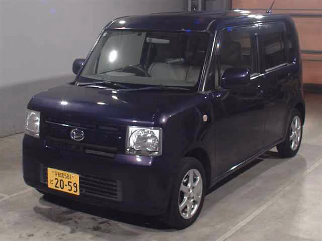 DAIHATSU MOVE CONTE