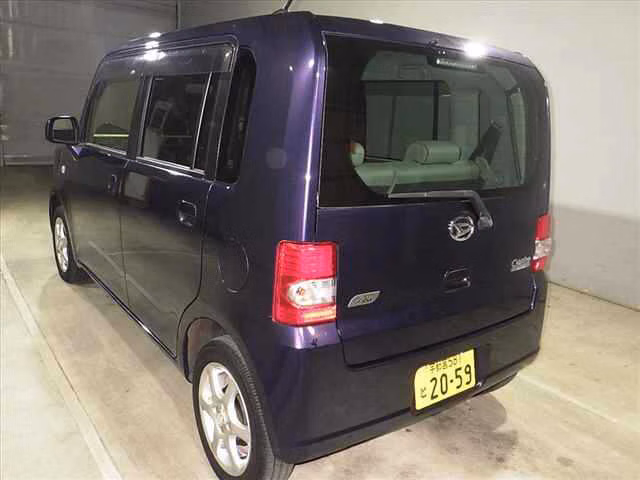 DAIHATSU MOVE CONTE