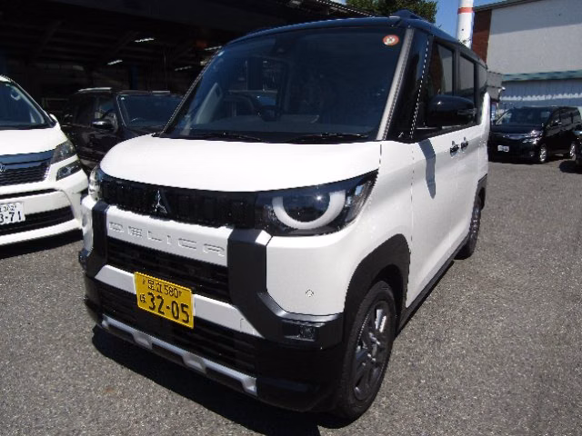 MITSUBISHI DELICA MINI