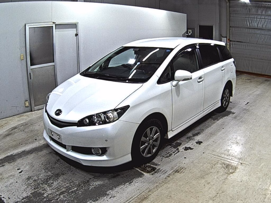 TOYOTA WISH