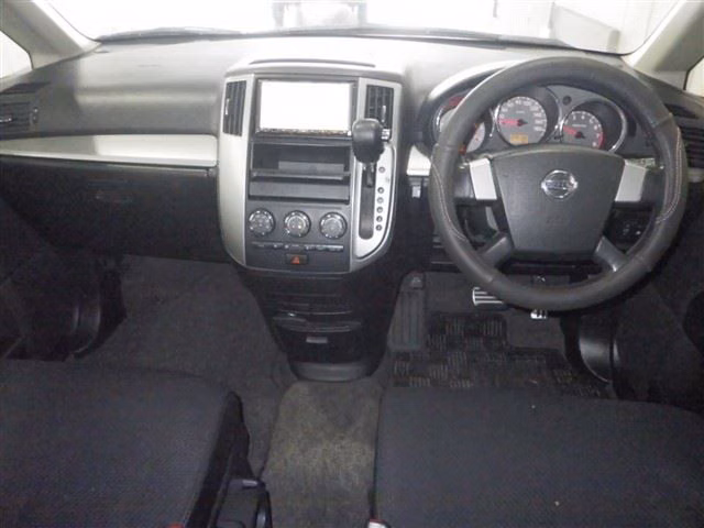 NISSAN PRESAGE