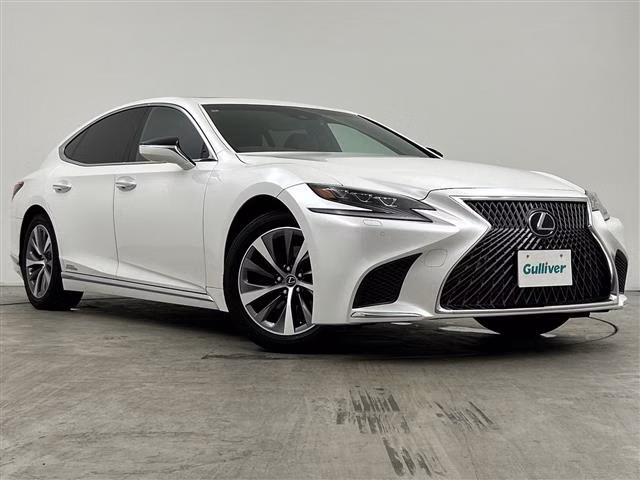 Lexus LS500h