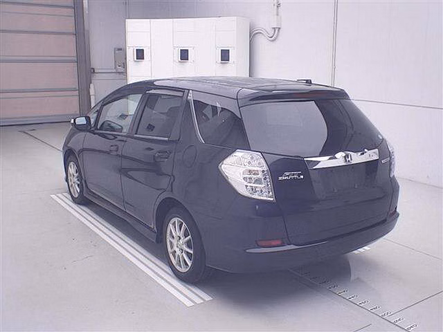 HONDA FIT SHUTTLE