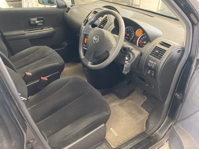 NISSAN LAFESTA