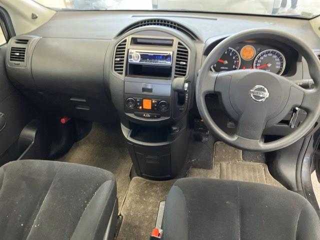 NISSAN LAFESTA