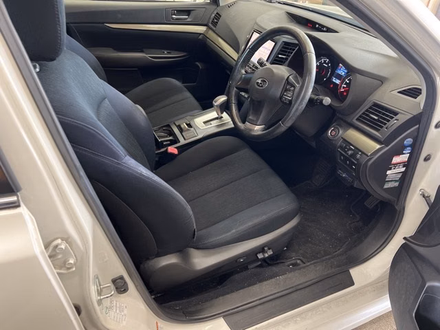 SUBARU LEGACY B4