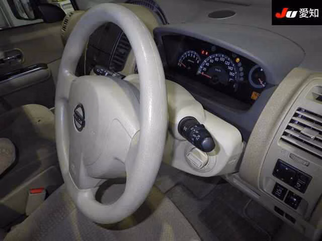 NISSAN LAFESTA