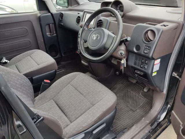 TOYOTA SPADE