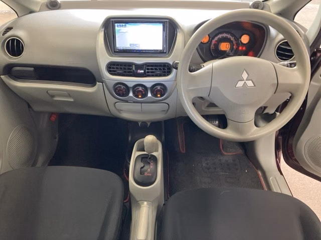 MITSUBISHI I