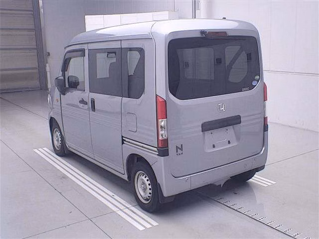 HONDA N-VAN
