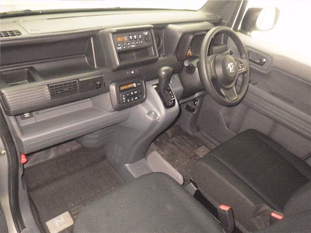 HONDA N-VAN
