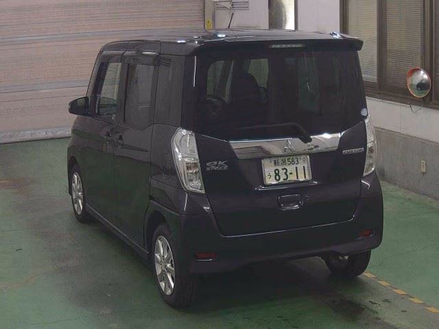 MITSUBISHI EK SPACE
