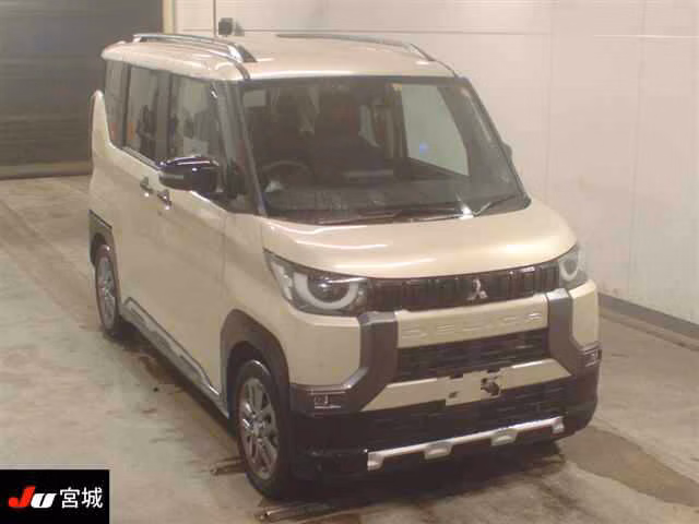 MITSUBISHI DELICA MINI