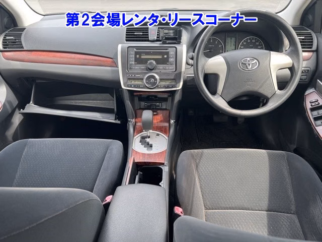 TOYOTA PREMIO
