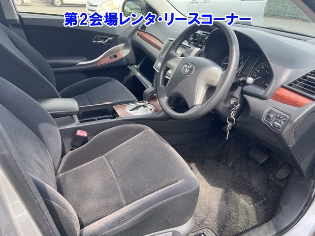 TOYOTA PREMIO