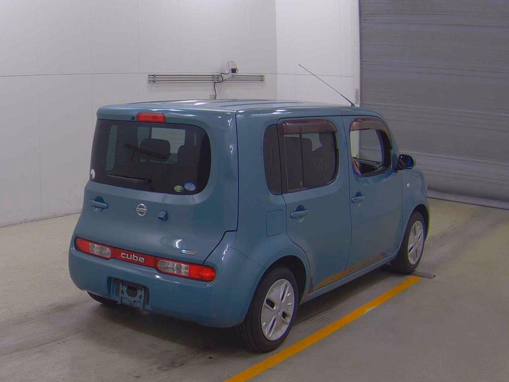 NISSAN CUBE
