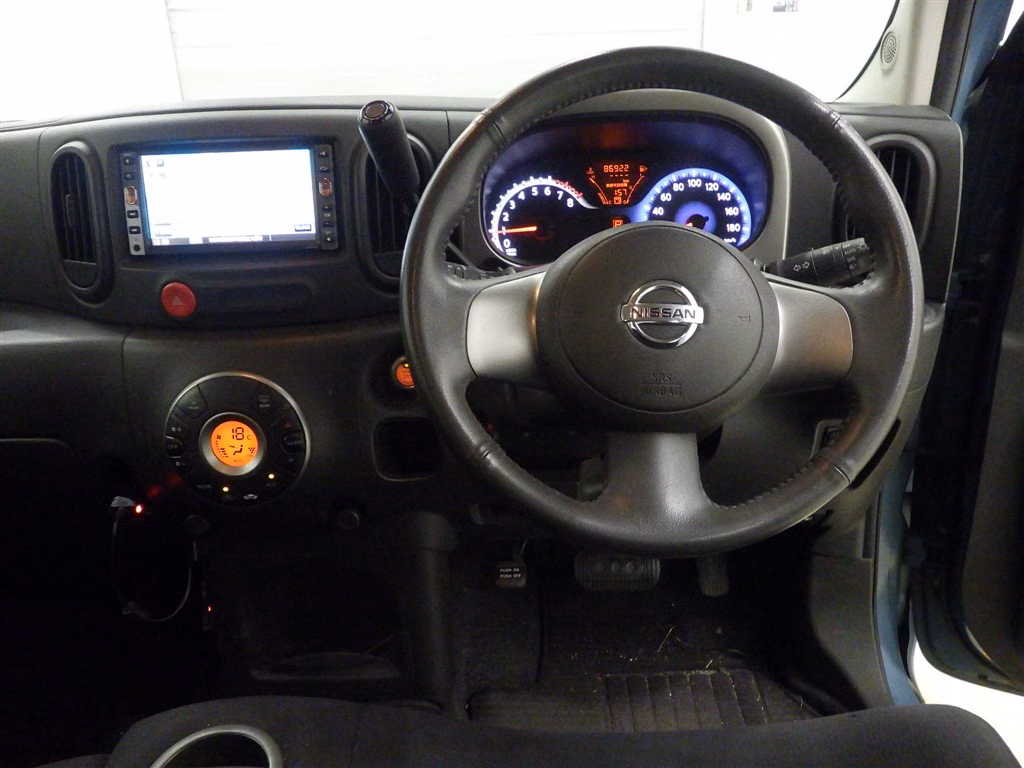 NISSAN CUBE