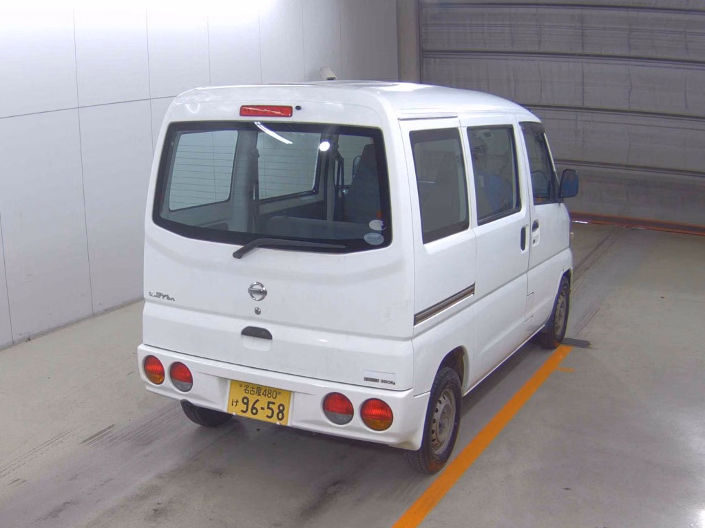 NISSAN CLIPPER