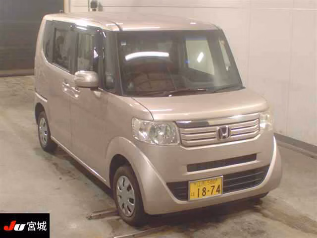 HONDA N-BOX
