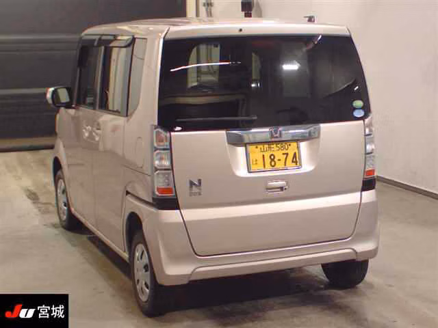 HONDA N-BOX