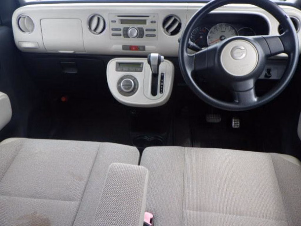 DAIHATSU MIRA COCOA