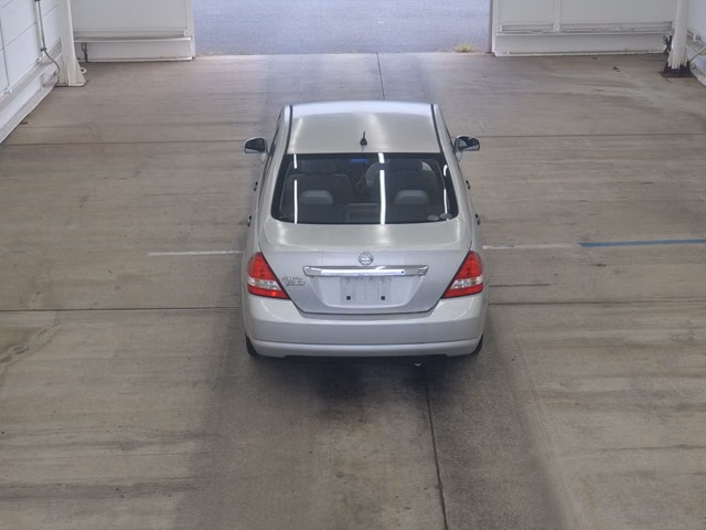 NISSAN TIIDA LATIO