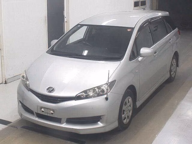 TOYOTA WISH