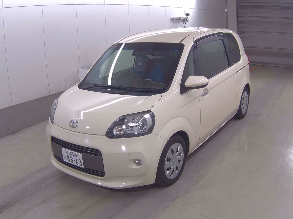 TOYOTA PORTE