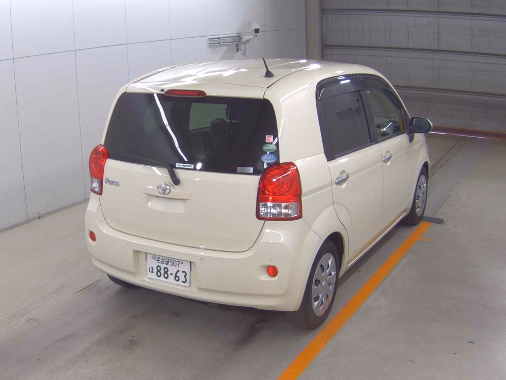 TOYOTA PORTE