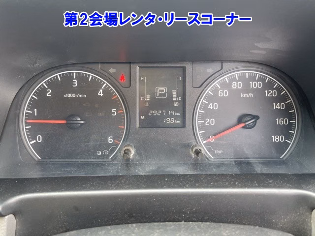 NISSAN NV350 CARAVAN