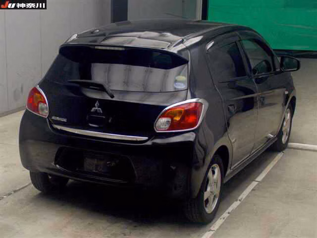 MITSUBISHI MIRAGE