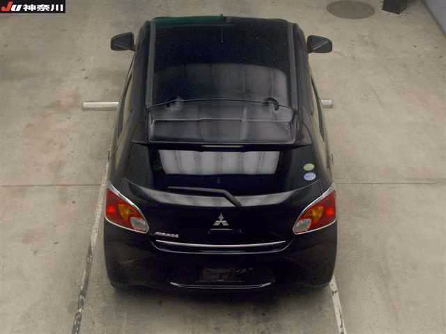 MITSUBISHI MIRAGE