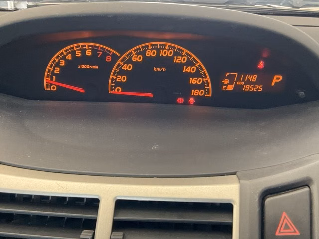 TOYOTA VITZ